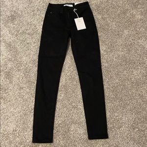 Kancan black skinny jeans NWT